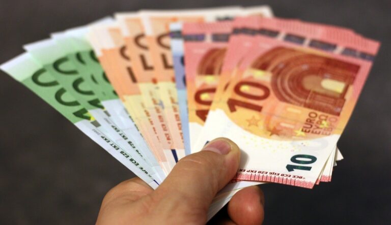 Así será la renta mínima vital para el futuro de España