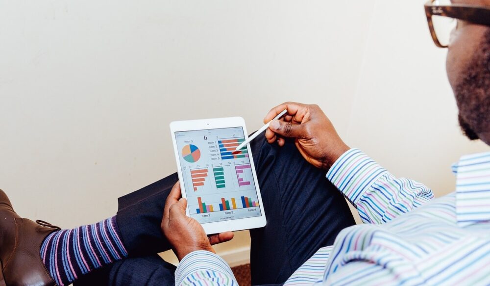 diferencia entre actitudes profesionales y aptitudes profesionales