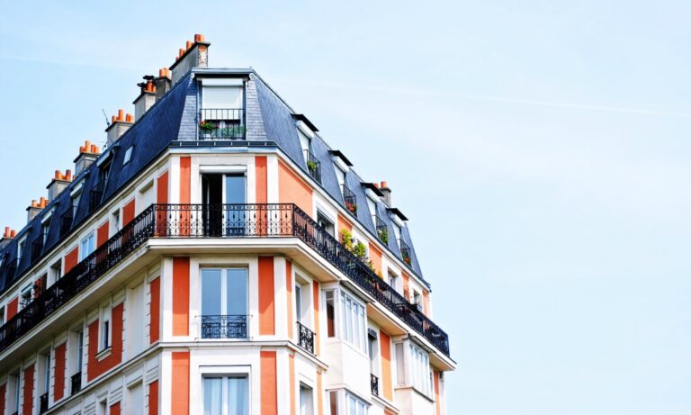 Todo lo que debes saber antes de comprar tu primera vivienda