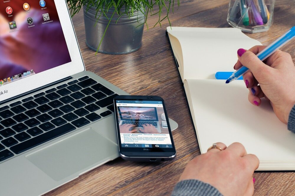 consejos para trabajar desde casa de forma eficiente