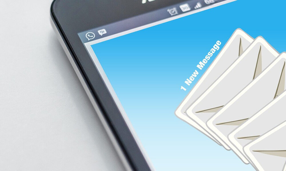 Las empresas podrían ser sancionadas por llamar o enviar correos electrónicos a sus trabajadores después de que finalice su jornada laboral