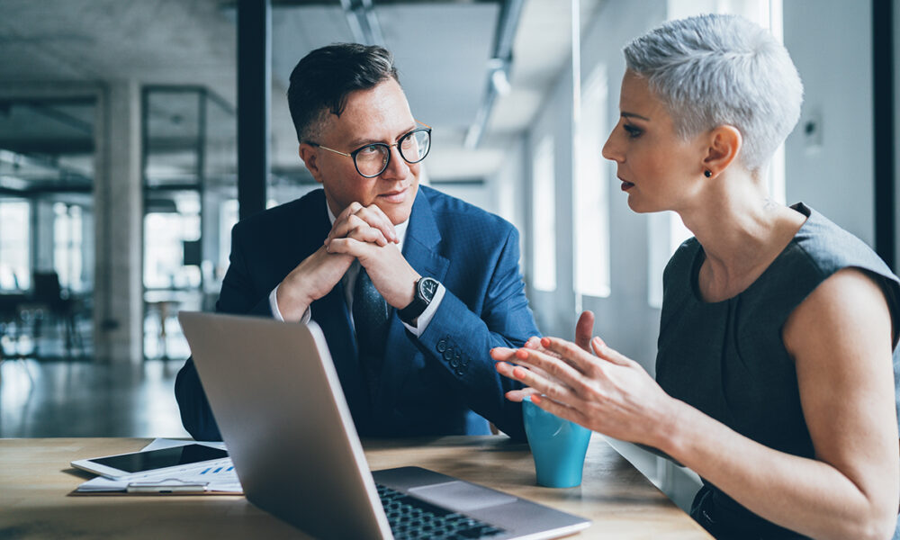 Deberes de la personne ou de l'entreprise avec la participation du maire à une entreprise