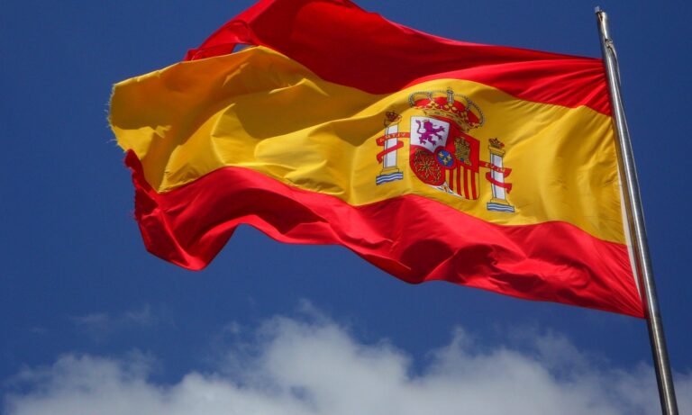 Te contamos los pasos para pedir la nacionalidad española por residencia