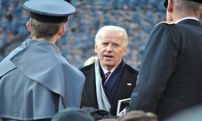 decisiones de Biden en política económica
