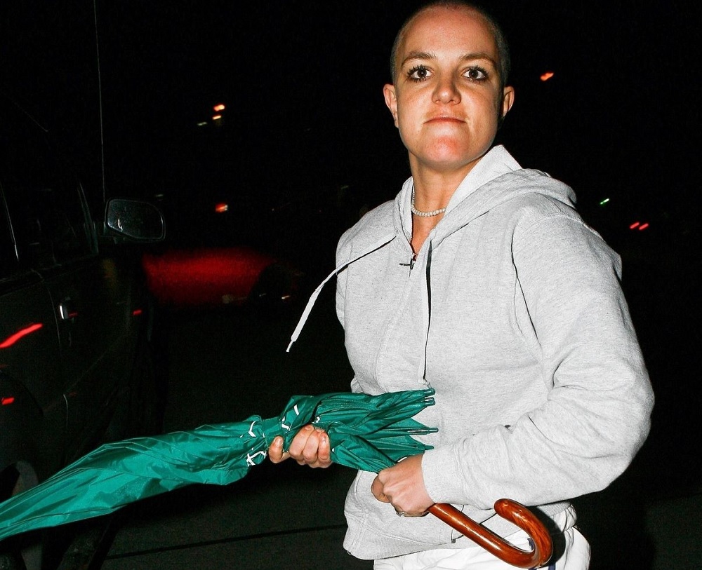 El padre de Britney y los medios se encargaron de difundir la imagen de la cantante como desequilibrada mental